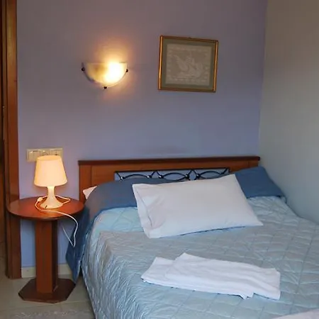 Kallisti Apartament *