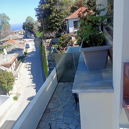Kallisti Apartment