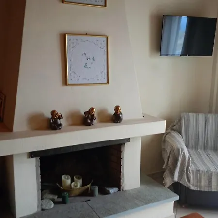 Apartment Kallisti *