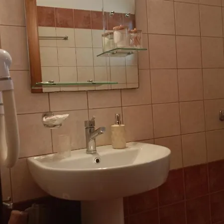 Kallisti Apartment *